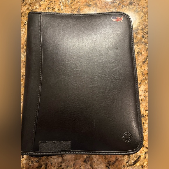 Vintage Franklin Covey 7 Ring Binder - Picture 1 of 5